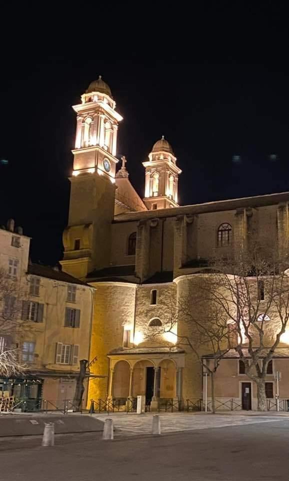 Apartamento Renove Centre Historique De Bastia A Deux Pas Du Vieux Port *